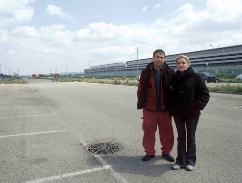 Leonardo Pisani - 40 anni e Pina Imbrenda - 42 anni, operai Fiat, Melfi (Potenza) (foto Pippo Onorati - mammanannapappacacca)